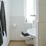 Quarto em Acomodações Particulares Gemuetliches Direkt An Der Ta Hamelin